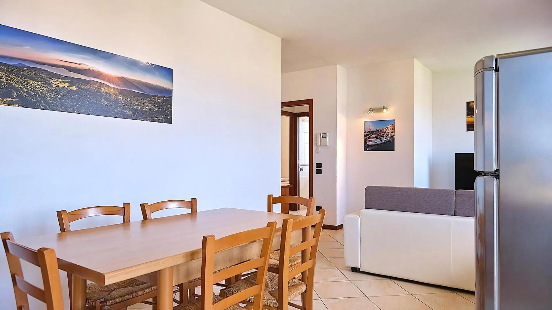 شقة La Terrazza Sul Lago, In Einer Residenz Mit Pool باردولينو