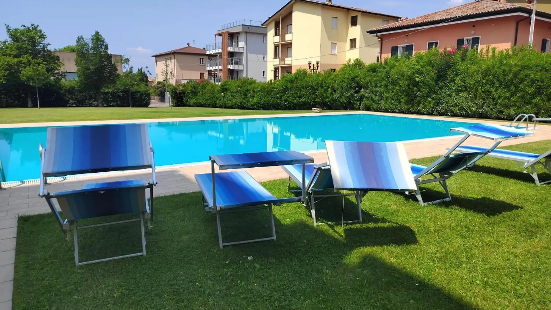 Appartamento La Terrazza Sul Lago, In Einer Residenz Mit Pool Bardolino