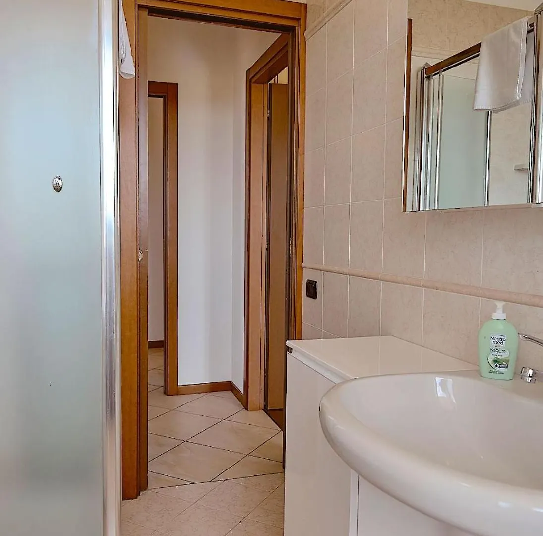 Appartamento La Terrazza Sul Lago, In Einer Residenz Mit Pool Bardolino