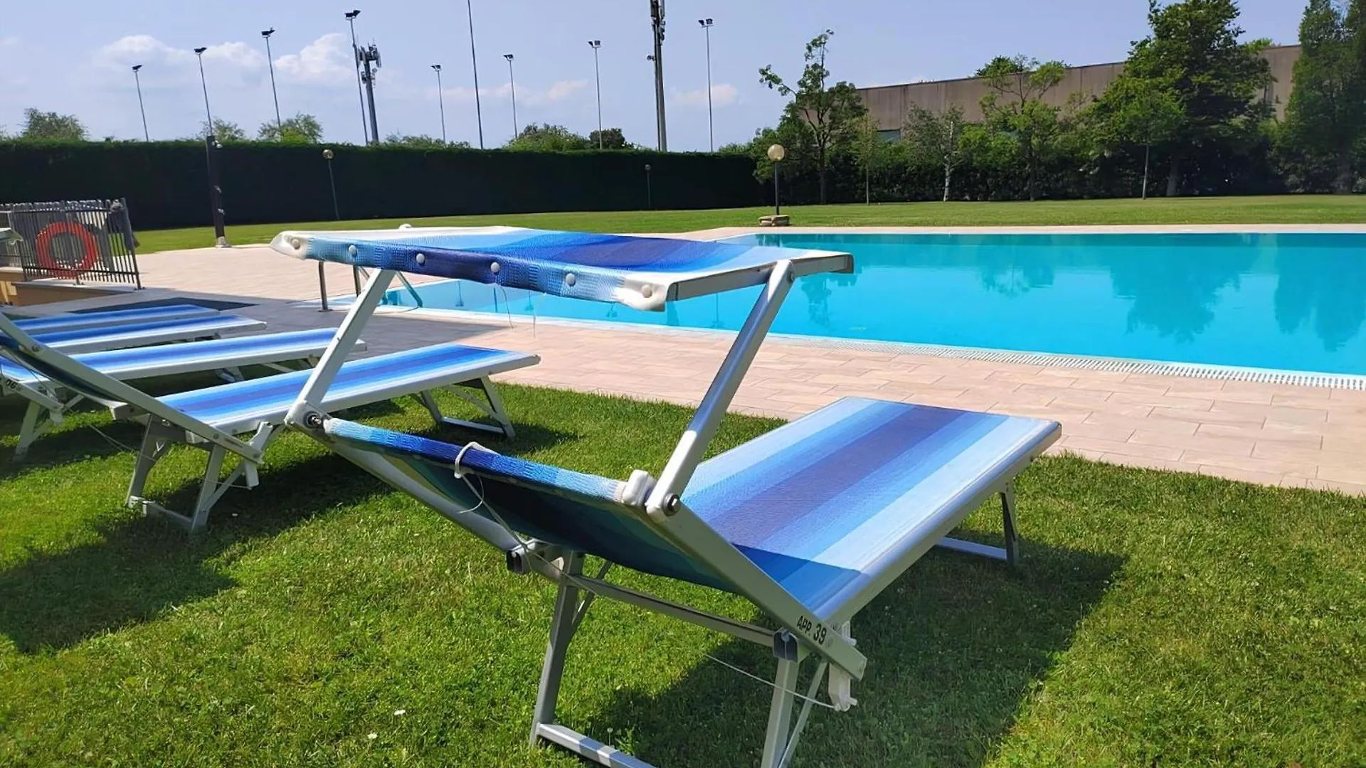La Terrazza Sul Lago, In Einer Residenz Mit Pool Bardolino Italia