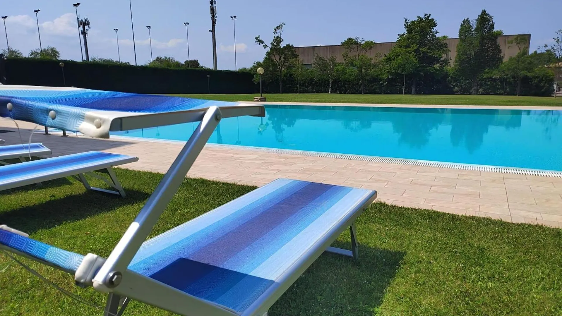La Terrazza Sul Lago, In Einer Residenz Mit Pool Bardolino Appartamento