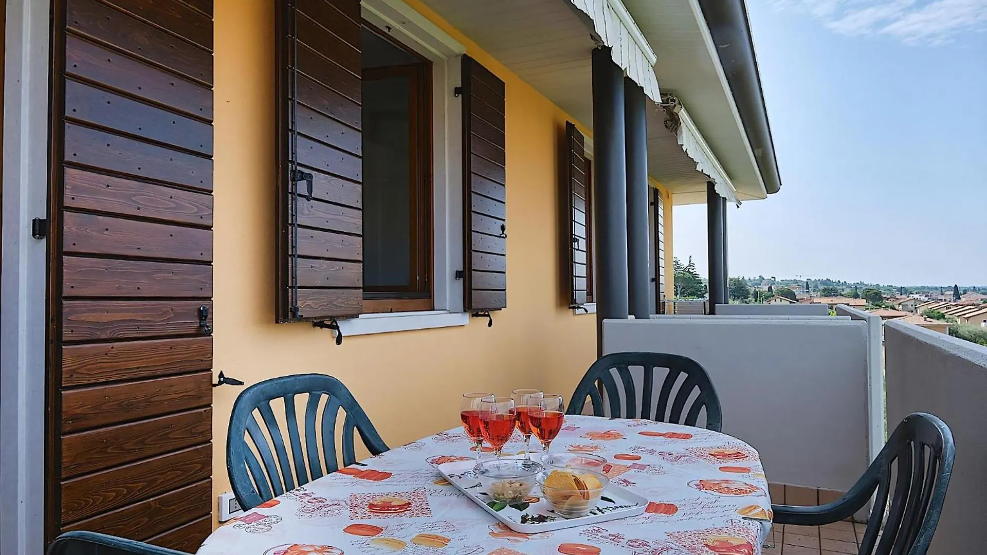 La Terrazza Sul Lago, In Einer Residenz Mit Pool Bardolino 0*,  Italia